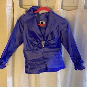 Tadashi| Women’s Purple Gathered jacket w/ Clasp